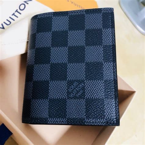 louis vuitton smart wallet